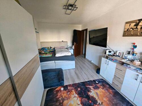 Foto - WG-Zimmer (2 Räume) im Haus + großes kellerzimmer