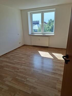 Foto - Dachgeschosswohnung - 380,00 EUR Kaltmiete,