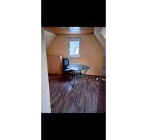 4 Zimmer Wohnung ca. 100 m² - 1.250,00&nbsp;EUR Kaltmiete, ca.&nbsp; 100,00&nbsp;m&sup2; in Bad Salzuflen (PLZ: 32108) Ehrsen-Breden