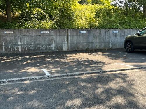 Foto - Praktischer Stellplatz für Ihr Fahrzeug