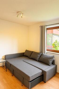 Foto - Möblierte 2-Zimmerwohnung mit Balkon in Weinstadt