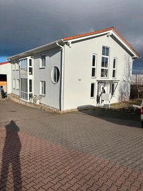 Foto - Büroraum in Wörrstadt mit direkter Autobahnanbindung zu vermieten