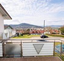 118 m2 Wohnung mit Wintergarten, zwei großen BalkonenPanorama - Chamerau