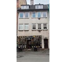 Vermietetes Mehrfamilienhaus mit Gewerbeeinheit in Kassel