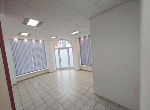 Foto - BüroOffice zu vermieten ! - 1.050,00&nbsp;EUR Kaltmiete, ca.&nbsp; 70,00&nbsp;m&sup2;