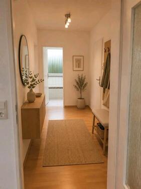 Foto - Helle 3-Zimmer-Wohnung in ruhiger Wohnlage mit Balkon & Stellplat