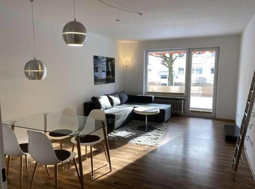 Foto - Möblierte 3-Zimmer-Whg mit Balkon und TG in Bogenhausen