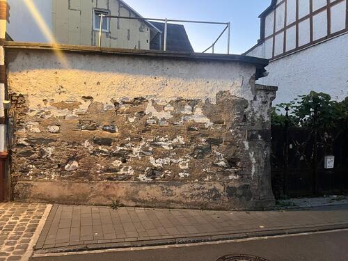 Foto - Wohn- und Geschäftshaus mit Scheune in Andernach