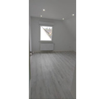 Frisch renovierte 2,5-Zimmer Dachgeschosswohnung in Selters – Top - Selters (Westerwald)