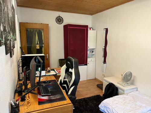 Foto - Wg Raum zu Vermieten - 490,00&nbsp;EUR Kaltmiete, ca.&nbsp; 15,00&nbsp;m&sup2;