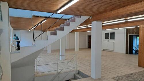 Foto - Alles in Einem - 3.920,00 EUR Kaltmiete,