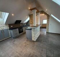 Modern renovierte Dachgeschosswohnung - Bad Orb