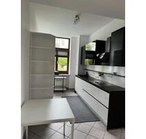 Moderne möblierte 2-Zimmer-Wohnung mit Balkon, Stellplatz & WLAN - Wiesbaden Schierstein