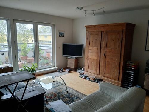 Foto - Penthaus, 3 Zi. KA-Nordstadt - 1.300,00&nbsp;EUR Kaltmiete, ca.&nbsp; 91,00&nbsp;m&sup2;