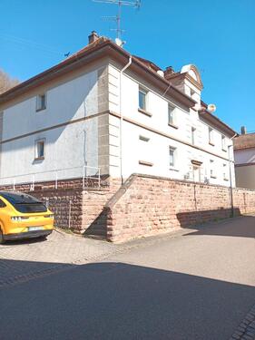 Foto - 4 Familienhaus - 310.000,00&nbsp;EUR Kaufpreis, ca.&nbsp; 340,00&nbsp;m&sup2;