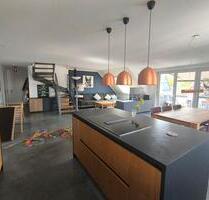 Neuwertige moderne Maisonette-Wohnung mit Albtrauf-Blick - Gingen an der Fils