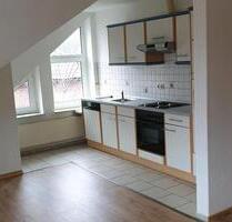 In Leer, Ubbo Emmius Straße, schöne Dachgeschosswohnung - Leer (Ostfriesland)