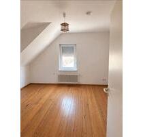 DG-Wohnung in Daxlanden - 600,00&nbsp;EUR Kaltmiete, ca.&nbsp; 70,00&nbsp;m&sup2; in Karlsruhe (PLZ: 76189) Daxlanden