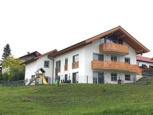 Foto - Wohnung mit Terrasse und Garten, 3 ZKB