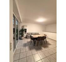 Souterrain-Wohnung mit separaten Eingang (Übach-Palenberg)