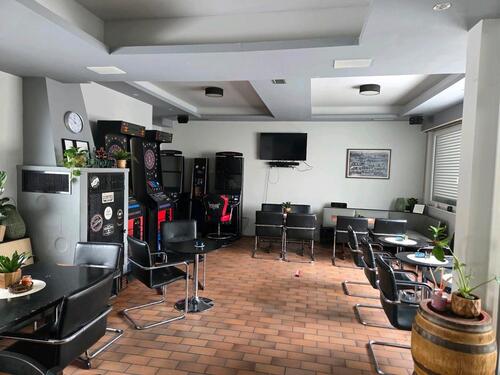 Foto - Bar Kneipe Spiel- und Dartautomat Ortskern Waiblingen-Beinstein