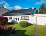 Foto - Lichtdurchflutetes Zweifamilienhaus in ruhiger zentraler Lage
