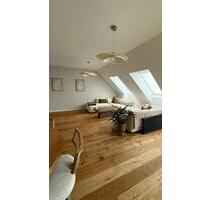 Neuwertige 3 Zimmer Wohnung mit Balkon in Neuberg - Hanau Kesselstadt