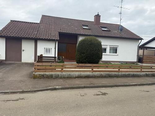 Foto - 3 ZKB Wohnung mit Garten und Stellplatz