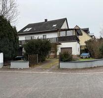 Haus mit Halle und weiteren Ausbaumöglichkeiten - Wallertheim