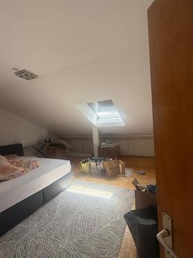 Foto - 2.5 Zimmer Dachgeschoßwohnung zur Miete in Groß-Gerau