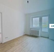 Perfekt für Singles oder Paare: Sanierte 2-Zimmer-Wohnung mit BALKON - Bielefeld Brackwede Perfekt für Singles oder Paare: Sanierte 2-Zimmer-Wohnung mit BALKON - Bielefeld Brackwede