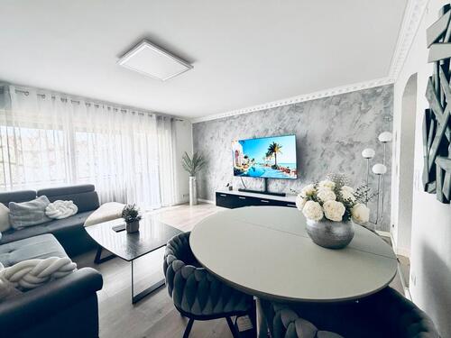 Foto - Provisionsfrei – Renovierte 2-Zimmer Wohnung mit Balkon