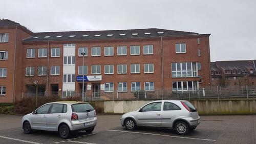 Foto - 5 Zimmer Büro mit Stellplätzen in der Weststadt!