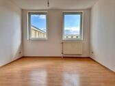 Foto - 3 Zimmer Dachgeschoßwohnung zur Miete in Magdeburg