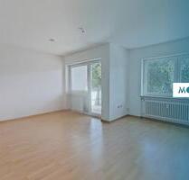 Nur mit WBS! ERSTBEZUG NACH SANIERUNG: Große 3-Zimmer-Wohnung mit BALKON in BADEWANNE - Lügde