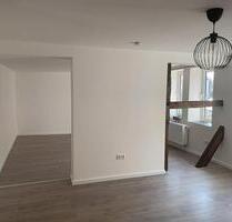 Schöne 5 12 Zimmer Wohnung über 2 Ebenen - Helmstedt