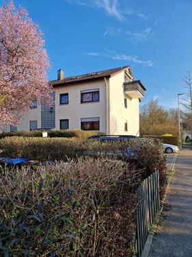 Foto - Provisionsfrei und Saniert:2 Zimmer Wohnung mit großen Süd-Balkon