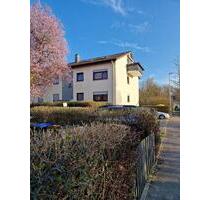 Provisionsfrei und Saniert:2 Zimmer Wohnung mit großen Süd-Balkon - Freiberg am Neckar