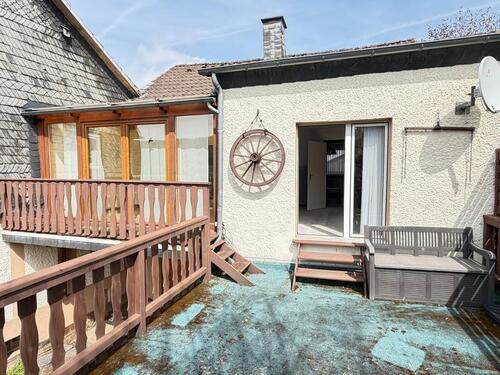 Foto - 7 Zimmer Einfamilienhaus zur Miete in Scheuerfeld