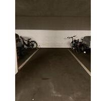 Sehr großer Garagenstellplatz für Motorrad – Ehrenfeld 50823 - Nürnberg Gärten hinter der Veste