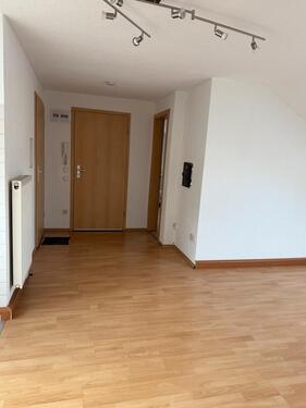 Foto - Helle Dachgeschosswohnung zu vermieten