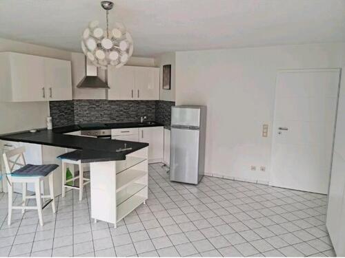 Foto - Möbliertes Apartment, Wohnung m Küche, Balkon, Keller, Stellplatz