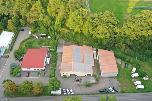 Foto - Großzügige Lagerhalle mit Rolltor, WC, Videoüberw., Büro - 260 m°