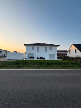 Foto - NeubauErstbezug, WohnungDoppelhaushälfte in Königsmoos