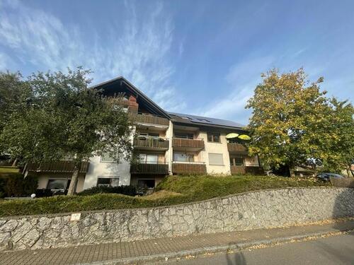 Foto - Renovierte 2-Zimmer-Wohnung mit Einbauküche und Balkon