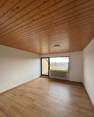 Foto - Helle 1,5-Zimmer-Wohnung mit Balkon & TG-Stellplatz in Neukirch