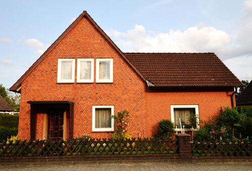 Foto - EFH mit Erweiterungsbau in ruhiger Wohnsiedlung und guter Lage