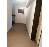 Souterrain-Wohnung - 650,00&nbsp;EUR Kaltmiete, ca.&nbsp; 80,00&nbsp;m&sup2; in Garbsen (PLZ: 30826) Ortschaft Horst