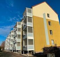GÜNSTIG ! - ruhig gelegene 2-R-Wohnung mit Balkon im 1.OG in Lucka (Thür.) - W0351