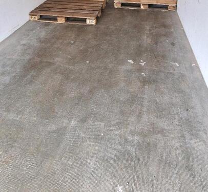 Foto - Motorradgarage über Winter verfügbar